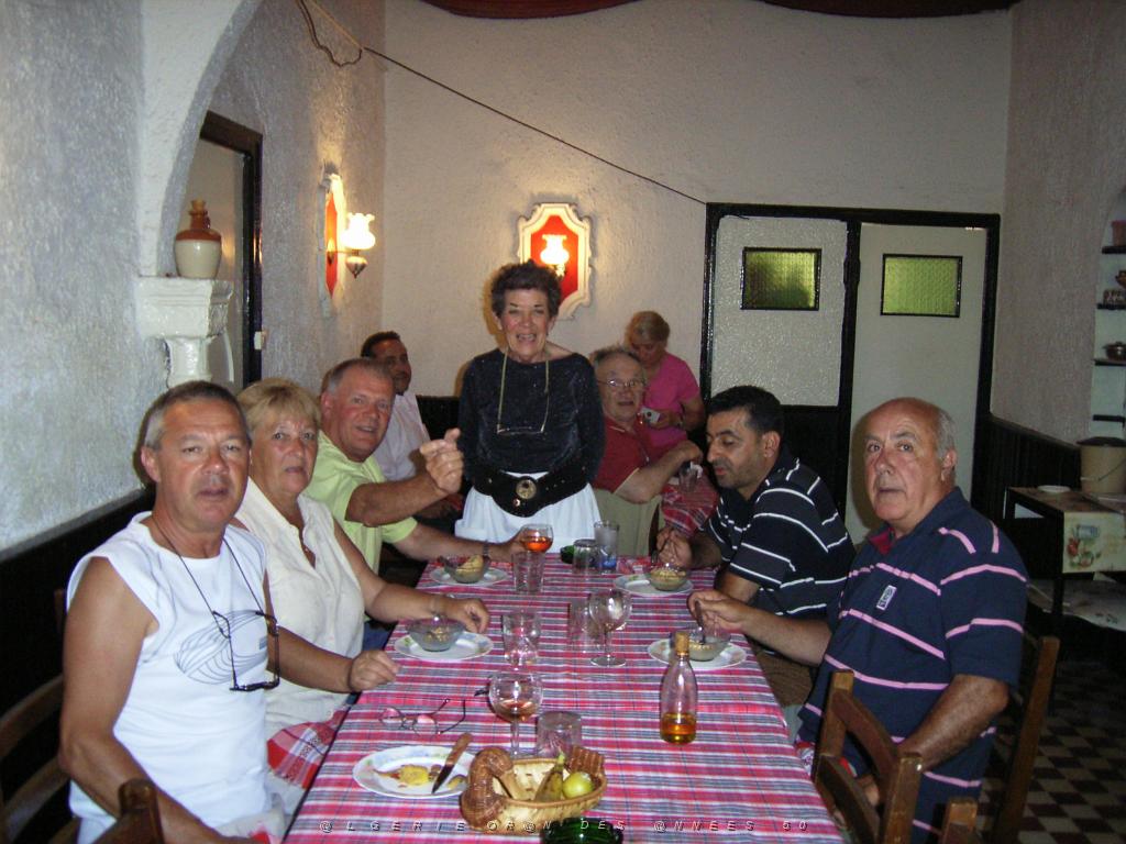 144-ORAN-Juin06-Resto chez Germaine a ARZEW.jpg - Unicode